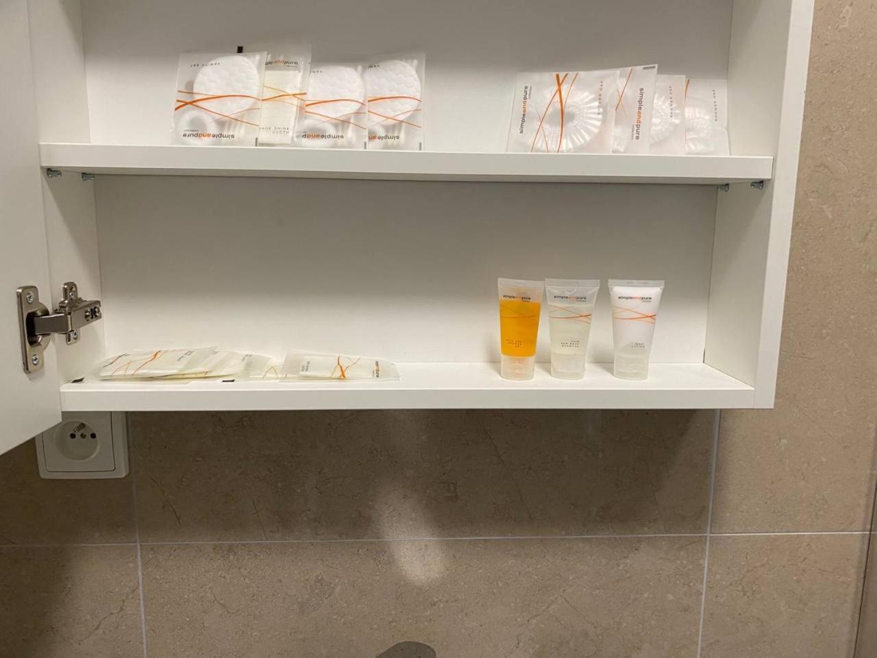 Perla Hradce Lägenhet Hradec Králové Exteriör bild